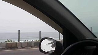 Levei minha esposa para fuder com desconhecidos no mato onde tudo começou.