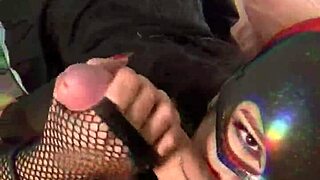 Funk playing while the kitten gives oral sex to Wellington Prado's big cock?