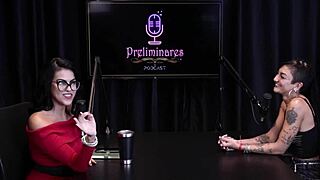 Tirou A Roupa Após A Convidada Falar Que Faz Conteúdo De Rotina Nas Redes Sociais Tem Muito Fé Na Cidade E Não Deixa As Coisas Te Afectar - Caroleta Roots Watch On Sheer Red