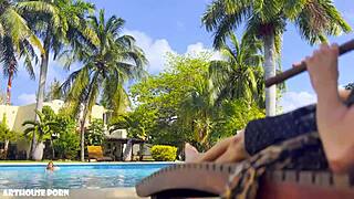 I love sucking and fucking with oily footjobs and cum on my feet