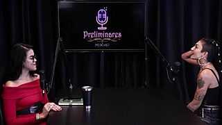 Tirou A Roupa Após A Convidada Falar Que Faz Conteúdo De Rotina Nas Redes Sociais Tem Muito Fé Na Cidade E Não Deixa As Coisas Te Afectar - Caroleta Roots Watch On Sheer Red