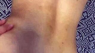 Morena Cacheada Dando O Cuzinho Gostoso Até Levar Leite - Jess Ksada