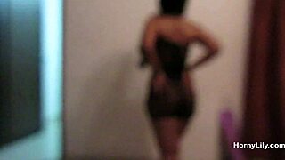 Big Ass Indian Milf Dancing Shaking Herself On Bollywood Song