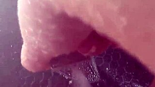 Hot aesthetic stepsis masturbates in sunny shower, Saudi Arabian teen 18+!