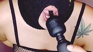 Bluee squirts her hot juices passionately