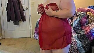 bbw lingerie striptease
