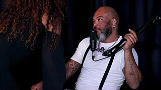 safada dances sensually after denying anal, loves sucking and trail fucking with intense fetishes