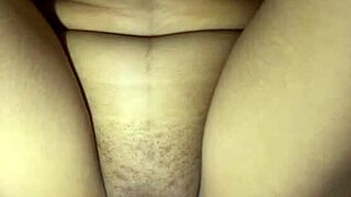 i'm starin at this skinny teen indian larki's chut and it's so tight