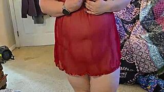 bbw lingerie striptease