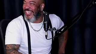 safada dances sensually after denying anal, loves sucking and trail fucking with intense fetishes