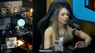 ruan nails bianca demarchi hard in podcast 🔥 what would you do? 😏