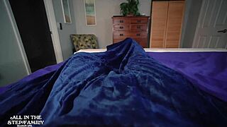 whoa stepmom kymber leigh fixes my huge boner with milf pussy ride cowgirl style 😈🍆💦