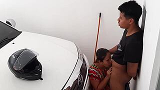 delicious blowjobs on rich cock