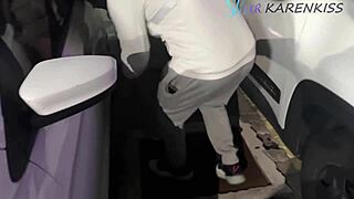 Paguei Um Boquete Para O Manobrista No Estacionamento Da Festa Na Frente Do Corno- Karenkiss