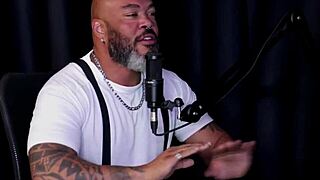 she got famous in town dad saw her nude vid took her to strong sex but pussy can't handle it faroraf on sheer red