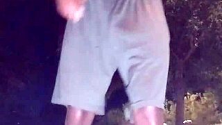 pick me up for a quick dorm workout sesh with roommate 💪😉