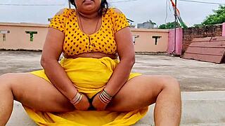 indian girls fuck hard-core with monster cocks