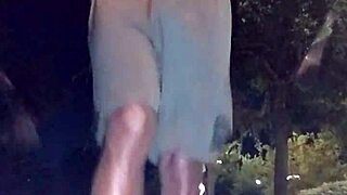 pick me up for a quick dorm workout sesh with roommate 💪😉