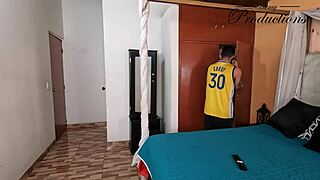 Roommate Sucks Huge Cock After Naked Photo Tease Facial Cumshot