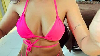 Red rose, I got fucked once and I'm craving that second pounding. Ready for more?