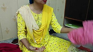 Father-In-Law Has Sex Relationship With His Step Daughter In Hindi Audio Sex!