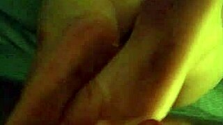 homemade sunnyday toes wrap smelly dirty footjob all over cock