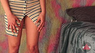 lifted her skirt fucked those filipina thighs hard 😏🍑🔥