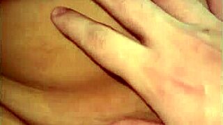 Hadeer's leaked horny Arab slut vid goes wild