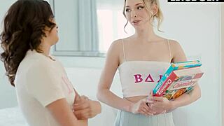 imagine ember snow nicole doshi in top girl-on-girl threesome moans