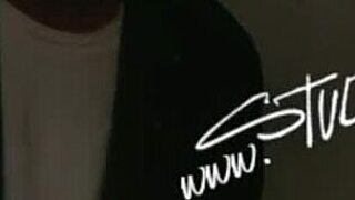 Hotel Hallway Model Craves Muscular Bodybuilder's Fat Cock Banging