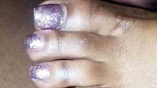 WOW! FEET WRAPPED AROUND THAT THROBBING COCK FOR ULTIMATE TOE-CURLING FOOTJOB PLEASURE!