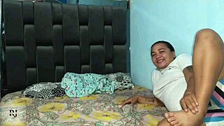 yo i teach my stepdaughter right way grabbin n suckin cock deep