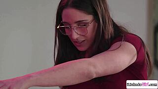 Lesbian BFFs make me squirt 💦👭