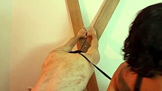 Espuleta busts slave's small cock and balls