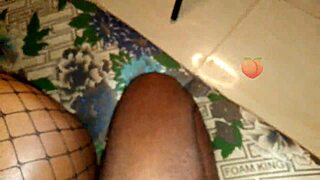 little petite squirting goddess floods missionary with endless water in avatar heat!!!