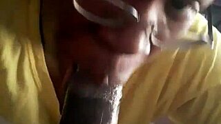 Chilling on the sofa for a quick blowjob session