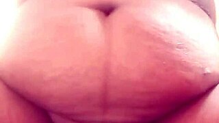 watch this indian mature finger her pussy to hardcore orgasm