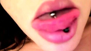those dick sucking lips on her webcam make me wanna cum down her college slut throat