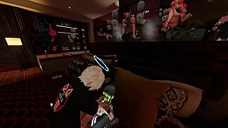 Exhibitionist Flashing Bloopers Turn into Public Accidents