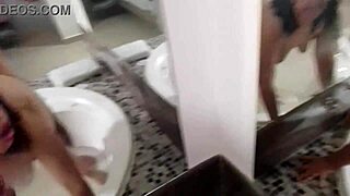 Intriguing Chubby Latina Ass Boobs Massage Turns into Creampie Pussy Ride