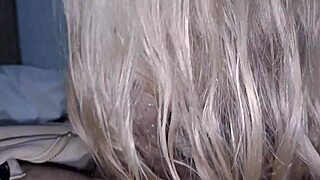 chica linda con hermanastro pasandola genial chupando verga y cogiendo 😍🍆💦