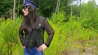 yo transgender bbw pinky pulled over by sexy tranny cop outdoors 😲