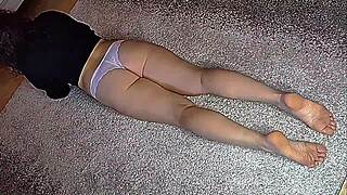 Slut Wife's Ass Worshiped And Pussy Licked In Homemade Cunilingus Feet Action