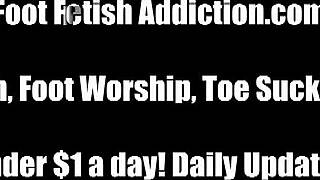 wanna pamper my two beautiful feet every single day? don't you?