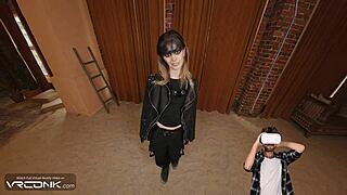 Skinny Furiosa Cosplay Sucks Monster Cock VR