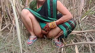 im the new desi indian village girl pissing outdoors public