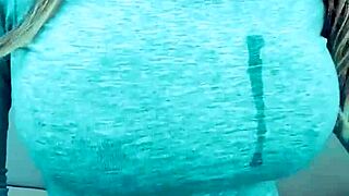 Beautiful bimbo whore fingers herself on webcam to wild fun