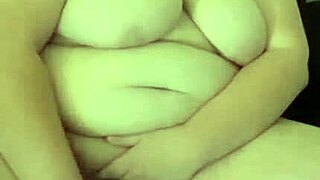 kandy kane wife deepthroats like sri lankan bbw slut housewife