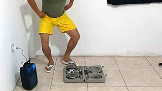 oy watch hijastro aerobics then flirt for doggystyle sex