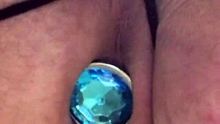 SUN692 SLIPS BLACK LINGERIE ON FOR A TIGHT BUTTPLUG TEASE